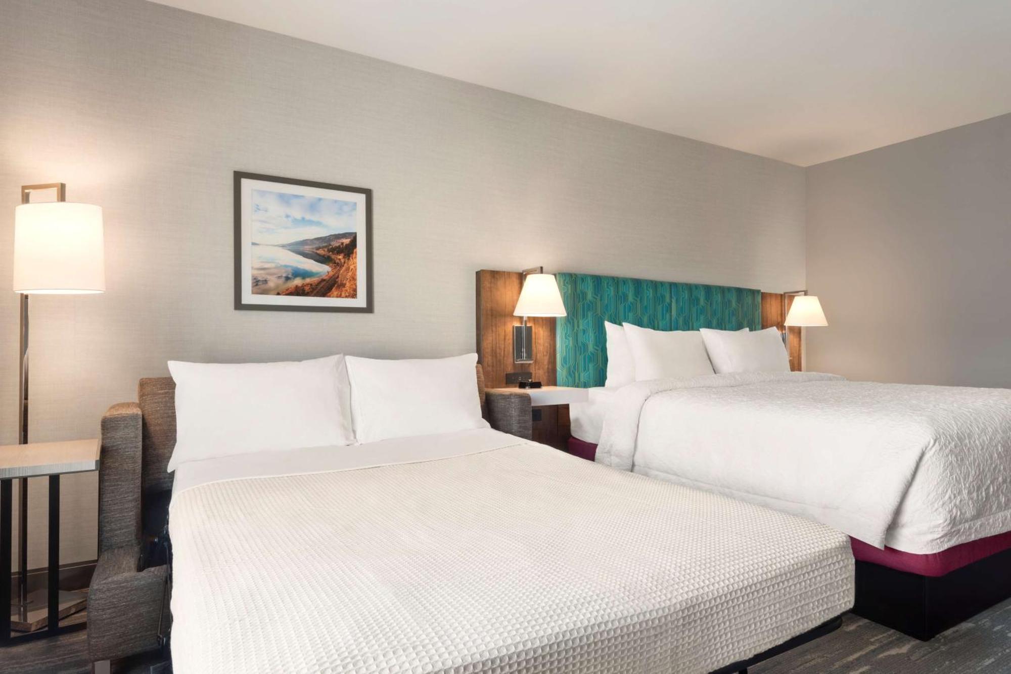Hampton Inn&Suites Kelowna, British Columbia, Canada Exterior foto